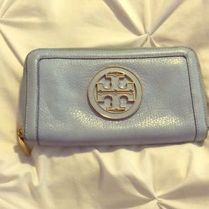 Tory Burch zip wallet